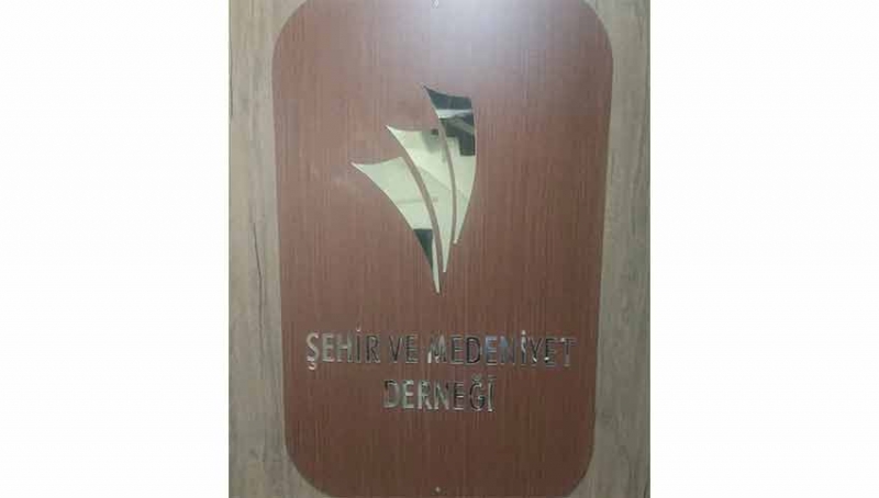 <a href=sehir_ve_medeniyet_dernegi_7_olagan_genel_kurul_ilani-detay-278.html><div class='lineh34 Font2 Size28 Kirmizi'>Şehir ve Medeniyet Derneği 7. Olağan Genel Kurul İlanı</div><div class='Font1 lineh24 Size16 Beyaz Pay6 hidden-xs'>7</div></a>